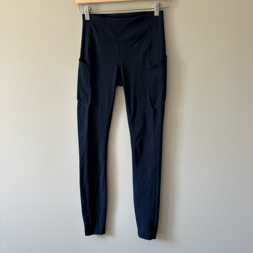 Lululemon Athletica Navy Leggings Size 4